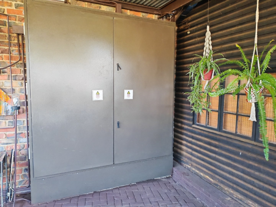6 Bedroom Property for Sale in Dan Pienaar Free State